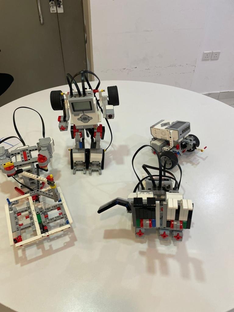 صور من لقائات  برنامج توكاتسو